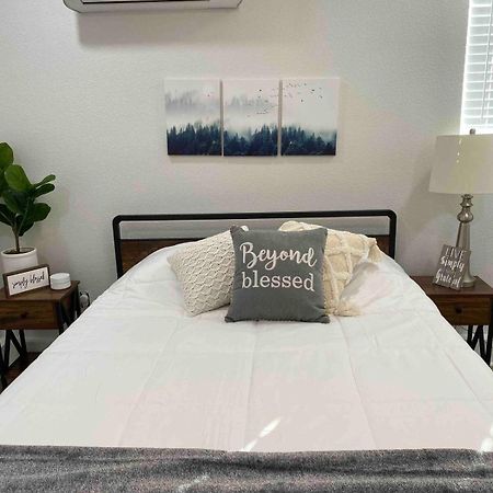 Country Charmer Single Story Cottage Pet Friendly Loomis Eksteriør billede